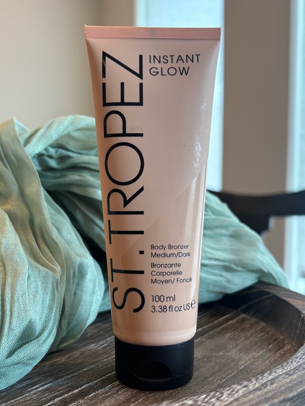 St Tropez Instant Glow Body Bronzer Medium Dark Wash Off Tan Lotion BRAND NEW